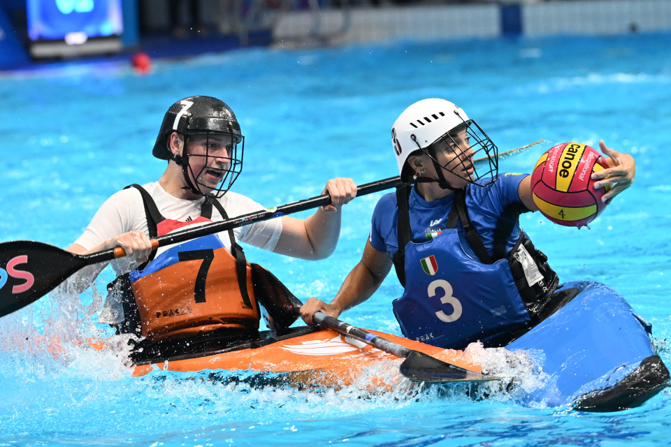 https, 员在庆祝比, 范登贝格