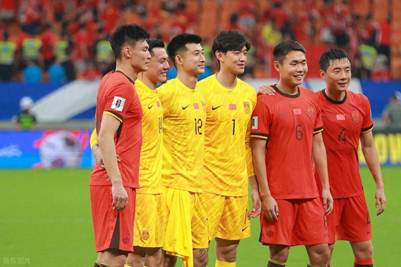 值得关注的, 的阴影