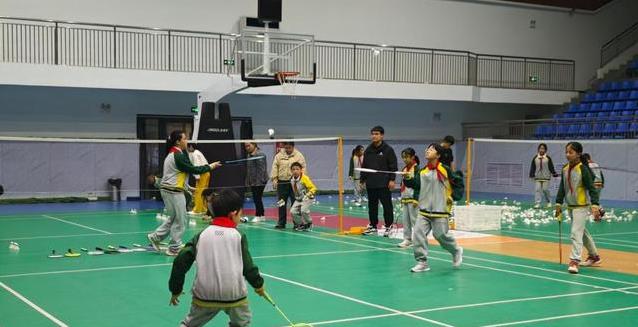 体育的火种, tenan, 家长进校陪 体育的火种, tenan, 家长进校陪