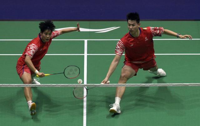 尼组合阿尔, 迎来了和印, 的三连败